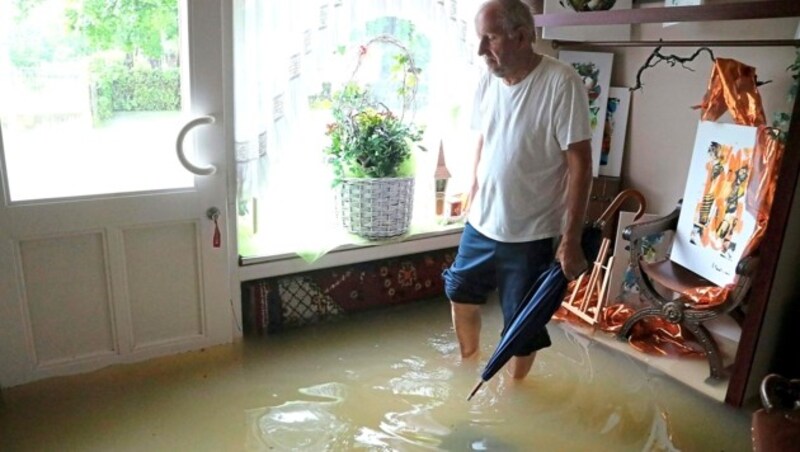 In Kärnten war vor allem die Ortschaft Kühnsdorf betroffen. In vielen Wohnhäusern und Geschäftslokalen stand das Wasser. (Bild: Rojsek-Wiedergut Uta)