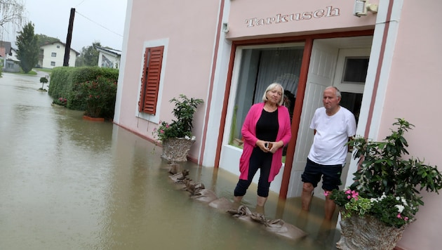 Hartwig and Maria Tarkusch's house was hit particularly hard. (Bild: Uta Rojsek-Wiedergut)