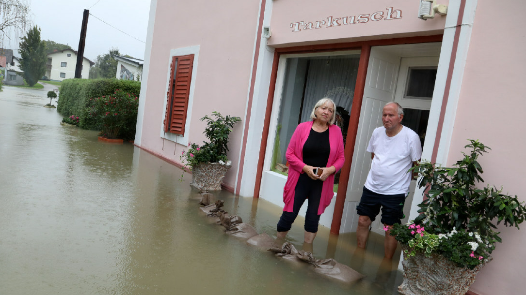Hartwig and Maria Tarkusch's house was hit particularly hard. (Bild: Uta Rojsek-Wiedergut)