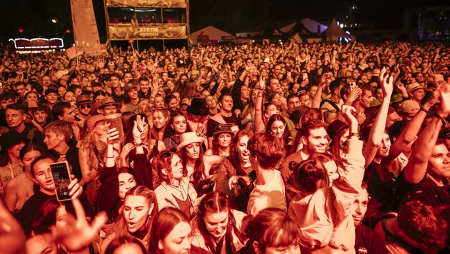 Volles „Haus“ am Alten Rhein. (Bild: mathis.studio)