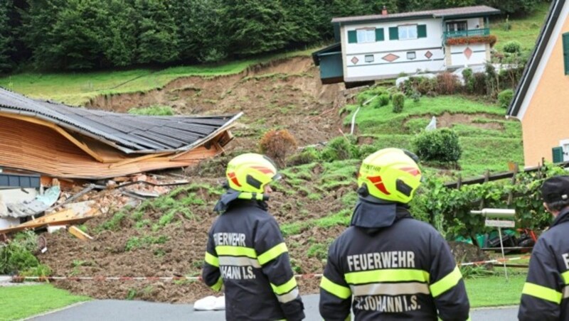 Großeinsatz für die Feuerwehr (Bild: Christian Jauschowetz)