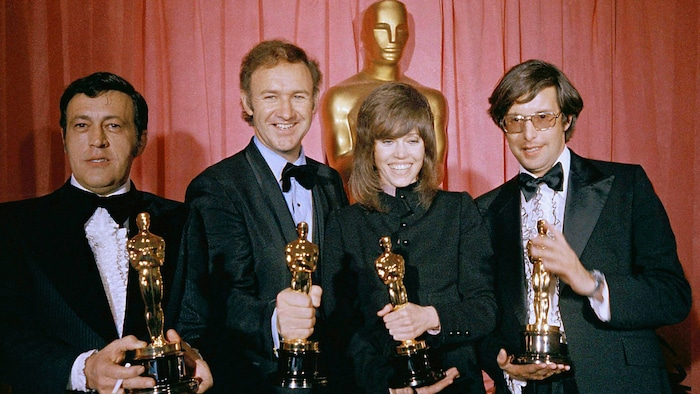 Die Oscar-Gewinner für „The French Connection“: Philip D‘Antoni, Gene Hackman, Jane Fonda und ...