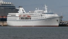 Ocean Majesty im Hafen von Tallinn (Bild: Wikipedia/Pjotr Mahhonin (CC BY-SA 4.0))