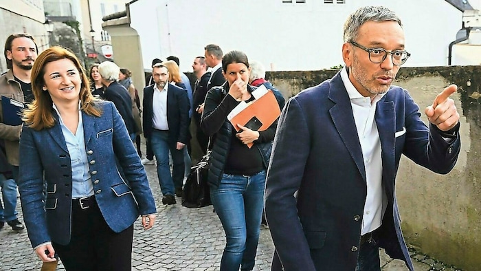 Bei Politiker-Gehältern uneins: FPÖ-Chef Kickl und LH-Vize Svazek
