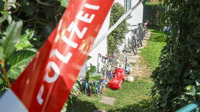 Im Dezember 2020 hatte die Familie das Reihenhaus im Norden von Salzburg gekauft.