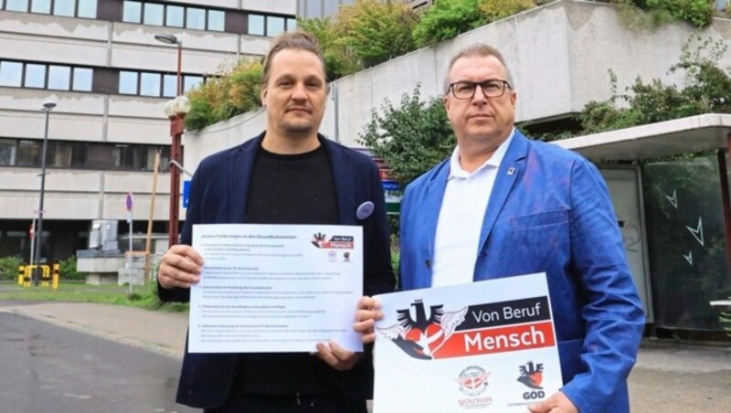 Edgar Martin (li.) und Reinhard Waldhör halten nicht viel von dem Vorschlag, Pensionisten in der Pflege einzusetzen. (Bild: Zwefo)