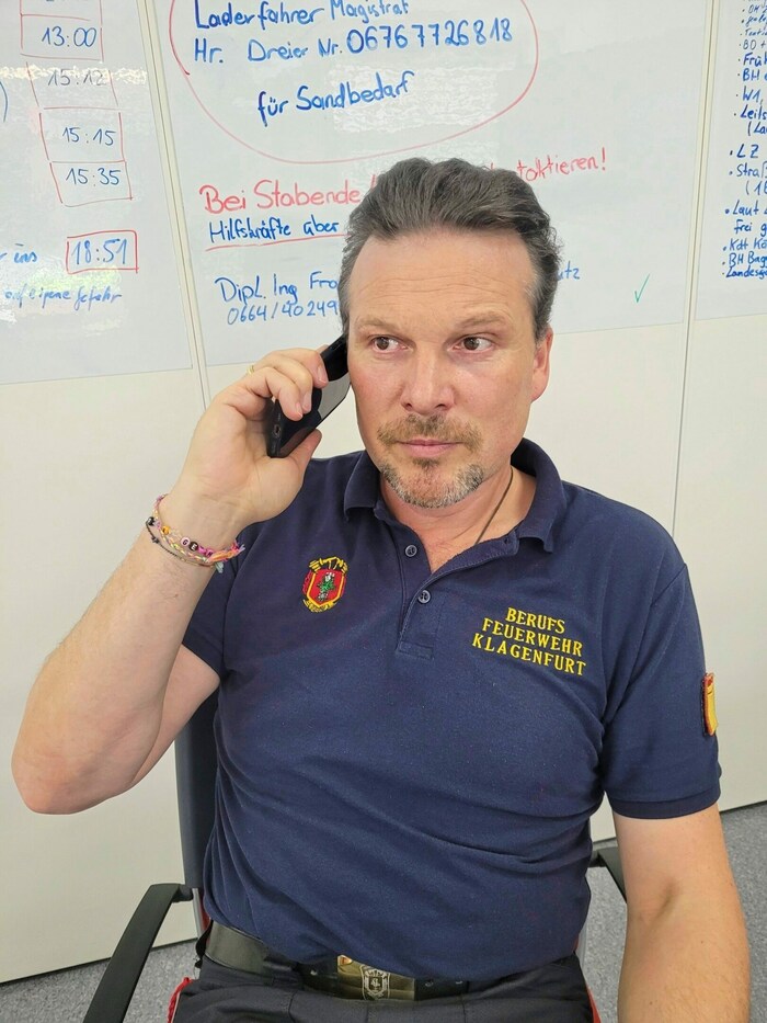 Germ hat Hunderte Telefonate abgewickelt.