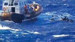 Bild eines Rettungseinsatzes vor Lampedusa am 6. August 2023 (Bild: ITALIAN COASTGUARD)