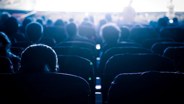 2023 kamen wieder mehr Cineasten in die Tiroler Kinosäle. (Bild: stock.adobe.com)