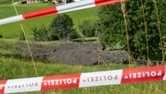 Die Renaturierung des Bombenkraters muss der Valser Landwirt selbst finanzieren. (Bild: zeitungsfoto.at/Liebl Daniel)