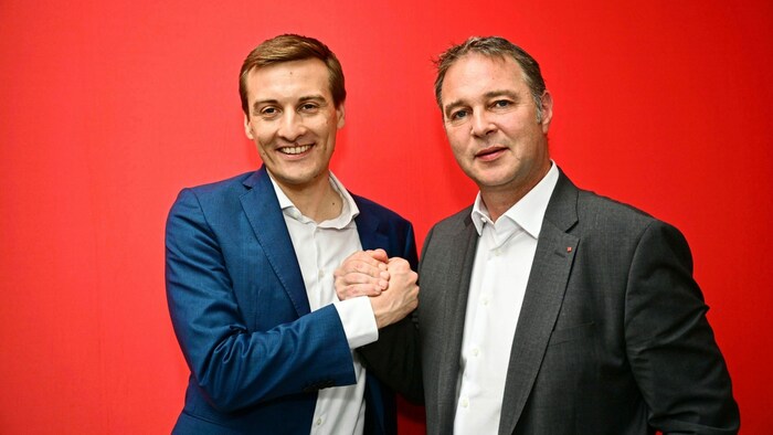 von links: Niederösterreichs Landesrat Sven Hergovich und SPÖ-Vorsitzender Andreas Babler
