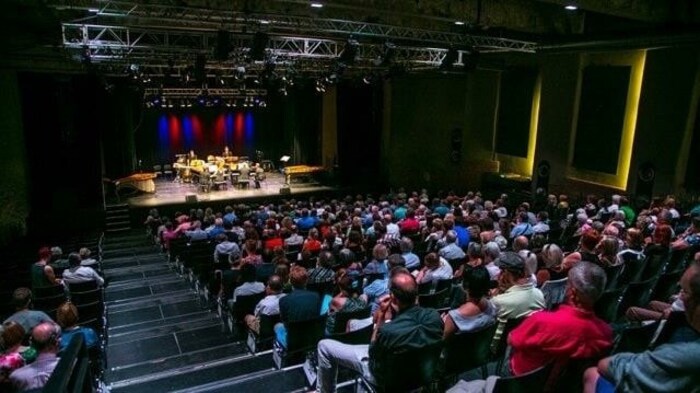 „Der kaukasische Kreidekreis“ feiert am Samstag, 12.08., in der SZENE Salzburg Premiere.