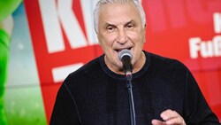 Hans Krankl, hier im März beim „Krone“-Fußballfest, sucht am 19. August im „Arneitz-Village“ den Weg in den musikalischen Strafraum. (Bild: Mario Urbantschitsch)