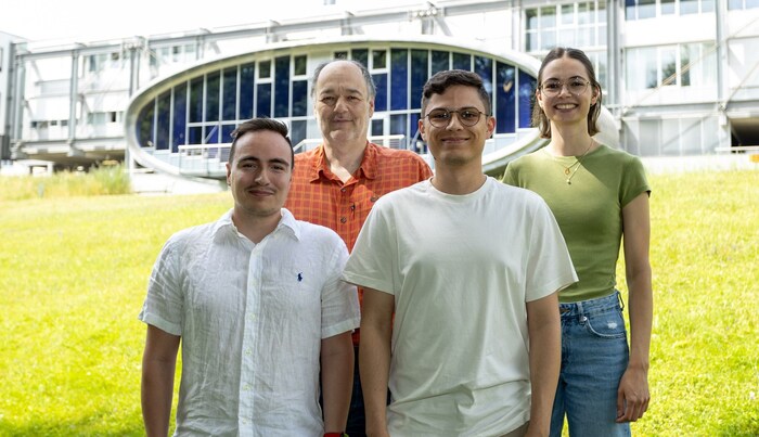 Die Forscher: A. Riegler, G. Ostermayer, Marcel Ciesla, Victoria Oberascher (v. l.).