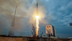 „Luna-25“ hob plangemäß in der Nacht auf Freitag ab. (Bild: AP)