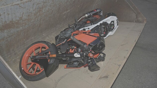 Mit diesem Motorrad verunglückte der junge Lenker in Munderfing tödlich. (Bild: Manfred Fesl)