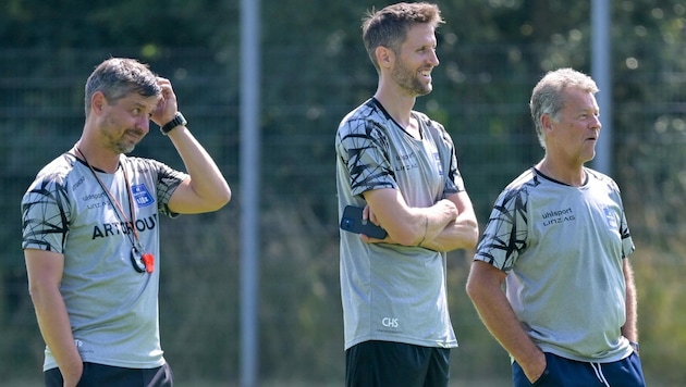 BW-Trainer Gerald Scheiblehner (li.), Sportdirektor Christoph Schoesswendter (mi.) und Sportwissenschafter Bernhard Schimpl (re.) (Bild: GEPA pictures)