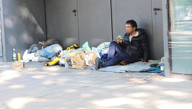 Vor allem Obdachlose die alleine schlafen, sind gefährdet. (Bild: Krone KREATIV, Martin Jöchl)