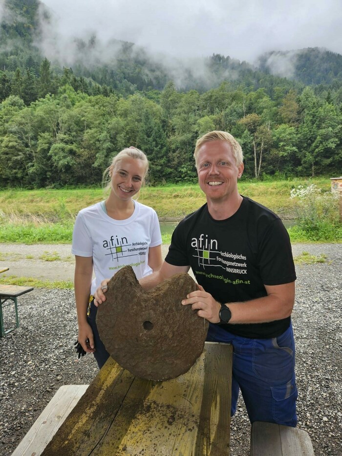Laura Lucia Pösendorfer und Stefan Pircher möchten für den Mühlstein einen besonderen Platz im ...