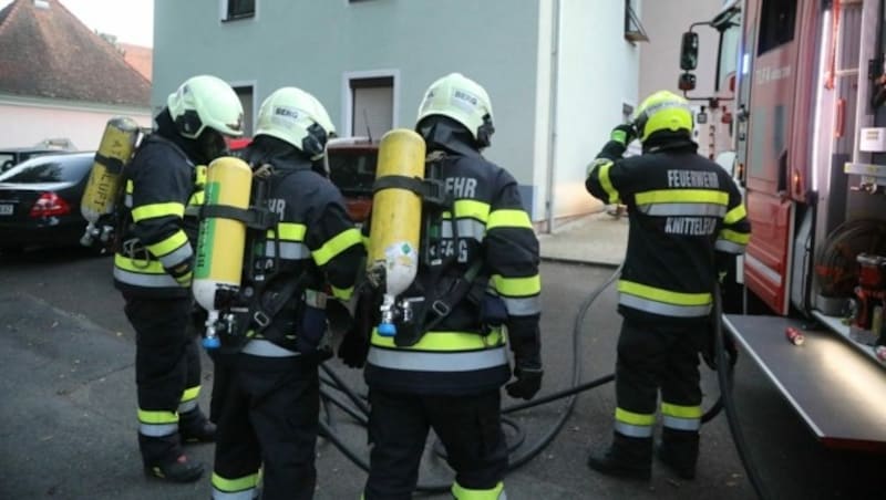 32 Feuerwehrmitglieder aus Knittelfeld und Apfelberg waren im Einsatz. (Bild: Thomas Zeiler)