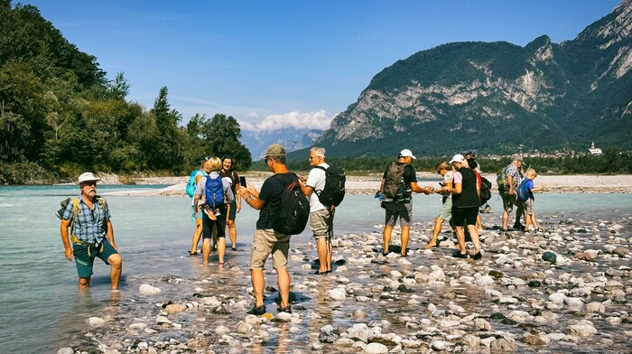 Bei Kaiserwetter wurde in und neben dem Fluss gewandert