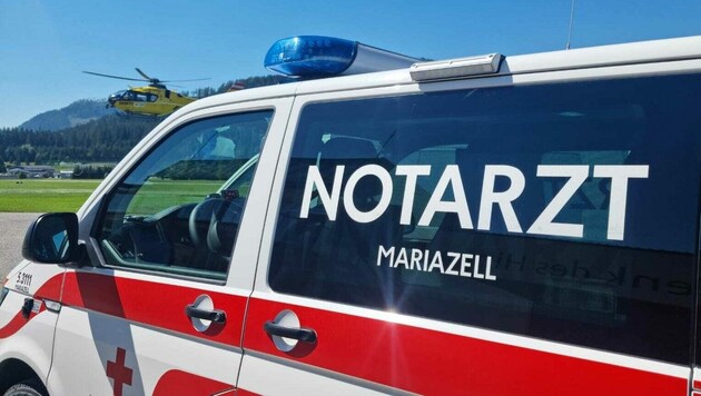 Einen einsatzreichen Fenstertag hatte das Rote Kreuz Mariazell. (Bild: Rotes Kreuz Mariazellerland)