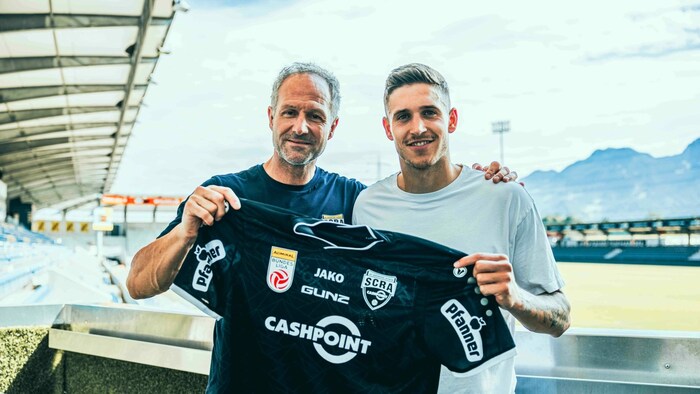 Roland Kirchler mit Altach-Neuzugang Sandro Ingolitsch.