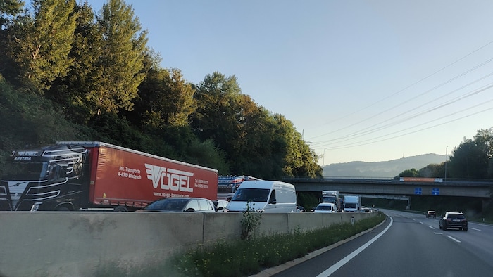 Auch Richtung Innsbruck staut es zeitweise fast bis Bregenz zurück