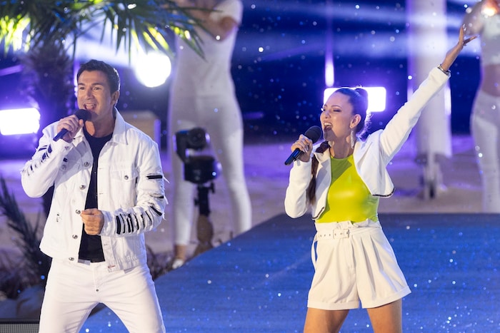3,87 Millionen Zuschauer verfolgten die Show vor dem Fernsehen.