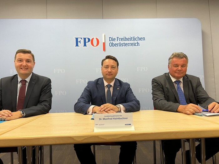 Michael Raml, Manfred Haimbuchner, Günther Steinkellner (vlnr)