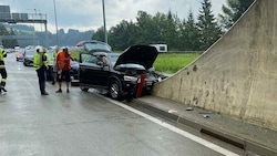 Bei diesem Unfall im Großliedltunnel in Kärnten wurden am Mittwoch zwei Personen verletzt - zahlreiche andere Zusammenstöße endeten heuer bereits tödlich. (Bild: FF Preitenegg)