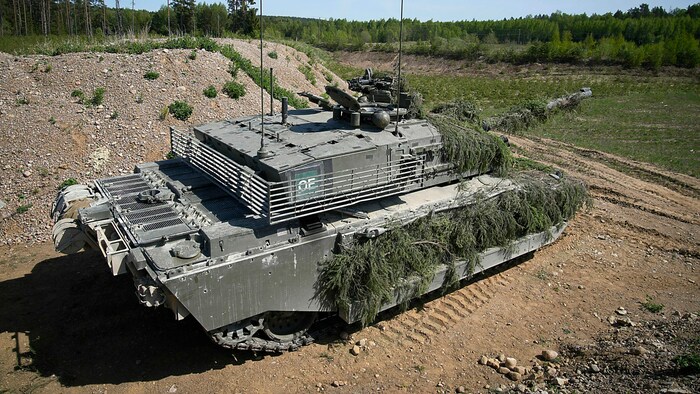 Die Brigade soll unter anderem über 14 britische Challenger-2-Kampfpanzer (hier bei einer ...