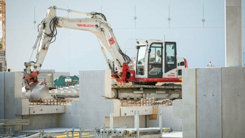 Der Zeitdruck auf der Baustelle wurde zuletzt etwas herausgenommen. (Bild: Markus Wenzel)