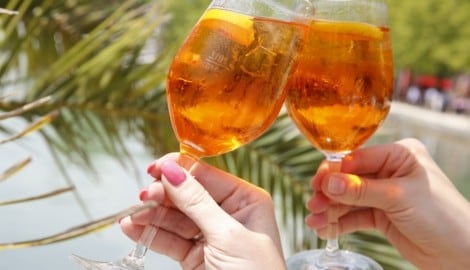 Ein Gläschen zu viel kann im Urlaub rasch teuer werden – und auch ohne Unfall sind Haftstrafen ...