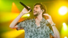 Dem Latinpop-Sänger, der heute, Freitag, in Linz auftritt, fliegen die Herzen entgegen. Dass der „Krone“-Fest-Star seit heuer verheiratet ist, tut der Sympathie keinen Abbruch. (Bild: Andreas Graf)