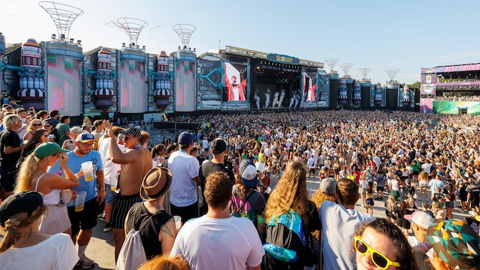 Top-Stimmung vor der Space Stage schon am Nachmittag