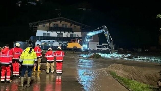 Ein heftiges Unwetter ist im Oberpinzgau niedergegangen. (Bild: Freiwillige Feuerwehr Mittersill)