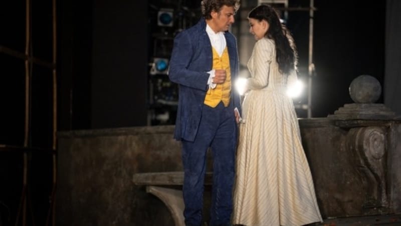 Aigul Akhmetshina mit Jonas Kaufmann in „Werther“ (Bild: Andre Uspensky)