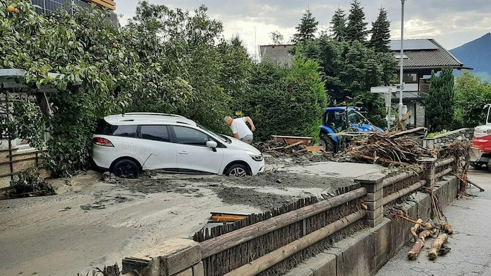 Der Regen verursachte zahlreiche Verwüstungen.