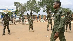 Nigrische Soldaten in der Hauptstadt Niamey (Bild: APA/AFP)