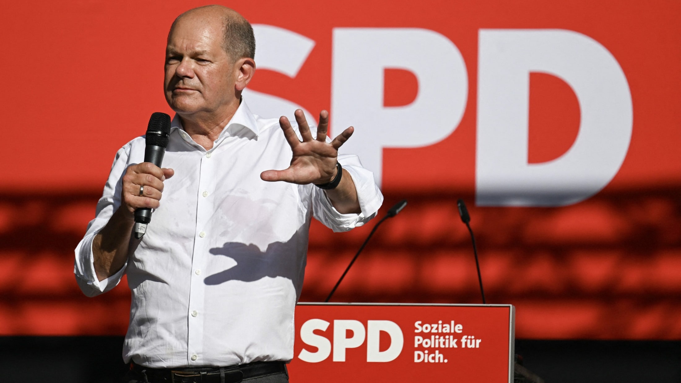 Ampel Im Umfragetief - Schlecht, Schlechter, Scholz? Deutsche ...