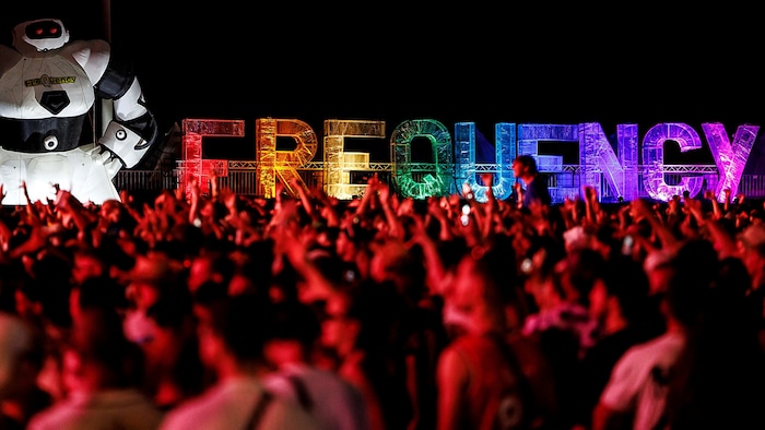 In wenigen Wochen zeigt sich das Frequency Festival im St. Pöltner Green Park wieder von seiner ...
