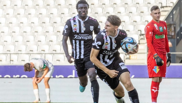 Bundesliga-Debütant Elias Havel rettete dem LASK dank seinem Tor nur 23 Sekunden nach seiner Einwechslung das 1:1 in Tirol. (Bild: GEPA pictures/ Michael Kristen)