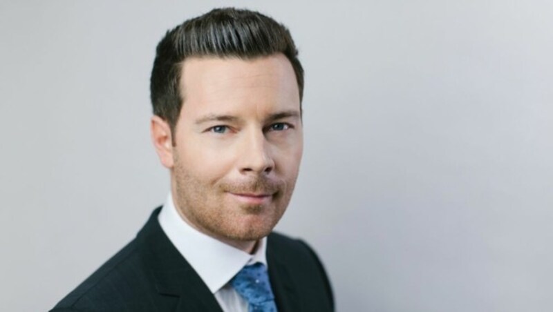 Dr. Markus Handl, plastischer Chirurg in Wien (Bild: krone.tv)