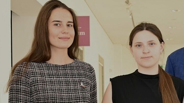 Chemiestudentin Marta Mazurchak (l.) und Mathematikerin Varvara Toloknova.