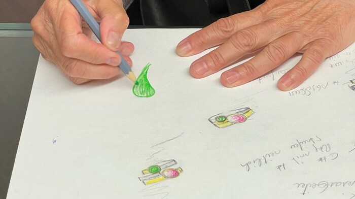 Jede Idee wird, bevor sie realisiert wird, auf Papier gebracht.