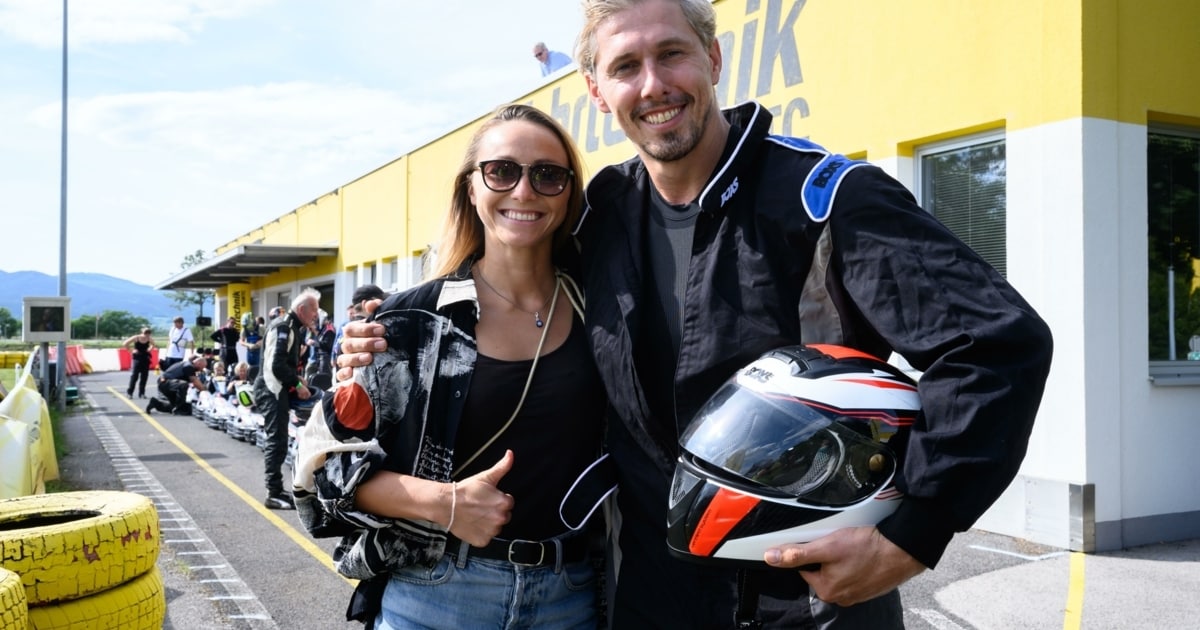 Celebrities went full throttle – the ensemble swapped the theater stage for a go-kart track