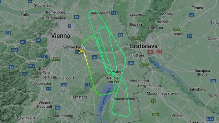 Die Flugroute der Boeing, die eigentlich nach New York hätte fliegen sollen