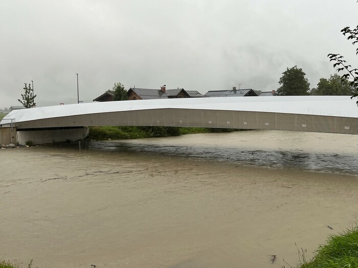 Die Pegelstände der Salzach in Bruck steigen ebenfalls