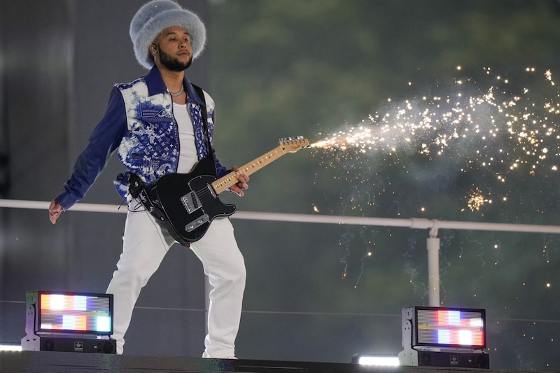 Jax Jones bei seinem Auftritt zum Thronjubiläum der Queen (Bild: Alastair Grant / POOL / AFP)